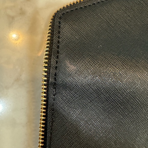 Rebecca Minkoff Clutch black with gold hardware - Picture 12 of 16